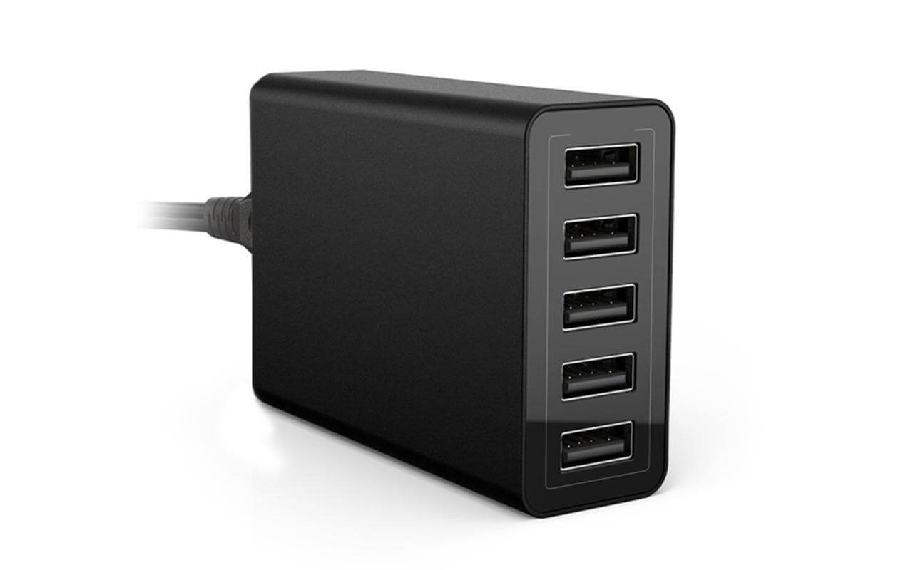 Amazon ratkaisee kotisi pistorasioiden puutteen tämän alle 19 euron hintaisen lisävarusteen avulla.