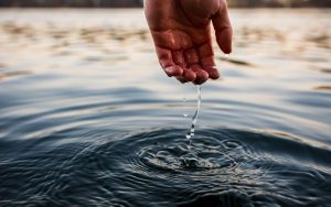 Latinalaisen Amerikan maa, jossa on maailman suurimmat vesivarat: sen syvyys on yli 1500 metriä.